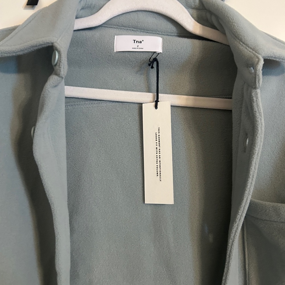 Aritzia NWT Tna Fleece Polar Button Up in Glacial Green - Picture 6 of 9